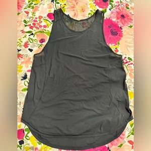 Lululemon sculpt tank size 8 charcoal gray